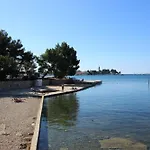Zeljko Nr2 From The 800 M アパート Novigrad Istria