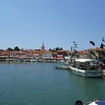 Zeljko Nr2 From The 800 M アパート Novigrad Istria