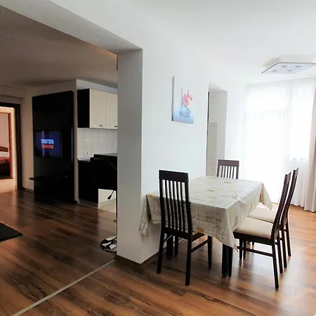 Apartment Zeljko Nr2 From The 800 M